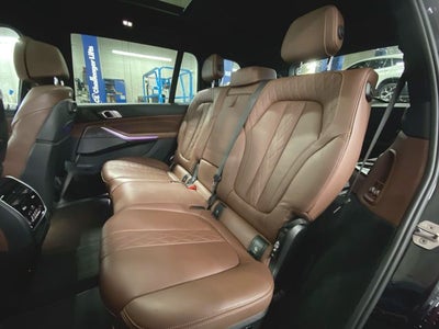 2020 BMW X7 M50i