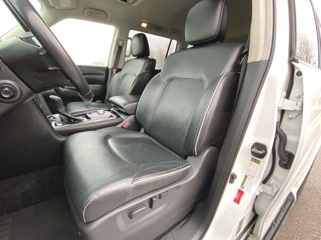 2022 INFINITI QX80 Premium Select