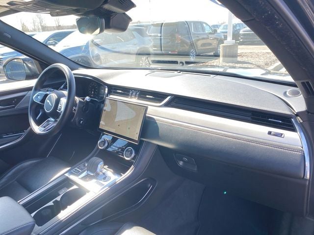 2024 Jaguar F-PACE P250 R-Dynamic S