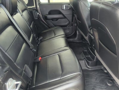 2021 Jeep Wrangler Unlimited Sahara Altitude 4x4