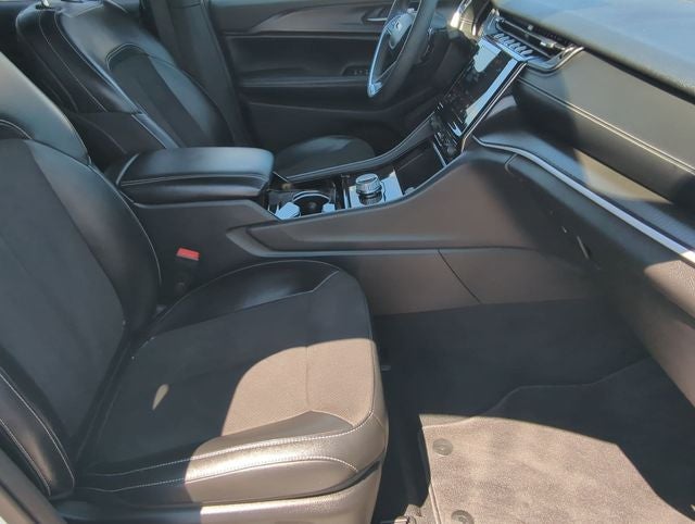2023 Jeep Grand Cherokee Altitude 4x4