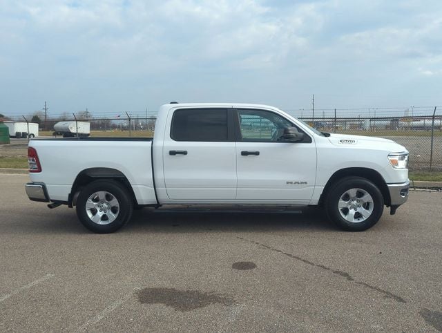 2023 RAM 1500 Big Horn Crew Cab 4x4 5'7' Box