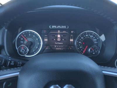 2024 RAM 1500 Big Horn Crew Cab 4x4 5'7' Box