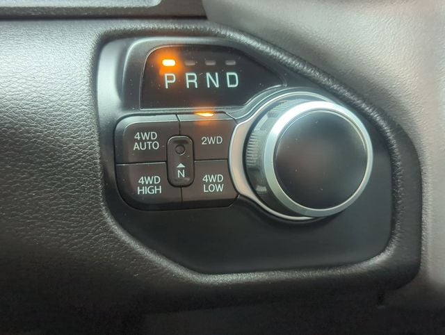 2021 RAM 1500 Big Horn Crew Cab 4x4 5'7' Box