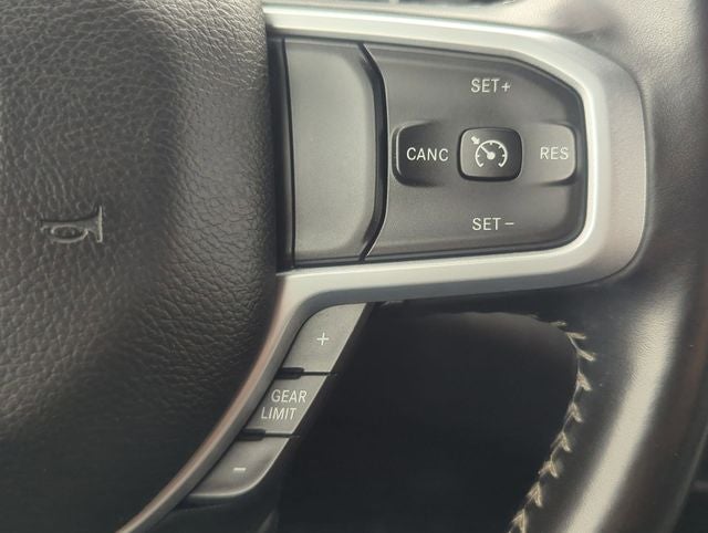 2021 RAM 1500 Big Horn Crew Cab 4x4 5'7' Box