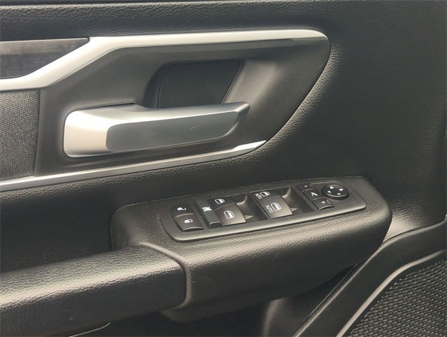 2021 RAM 1500 Big Horn Crew Cab 4x4 5'7' Box