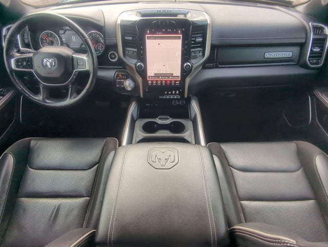 2019 RAM 1500 Laramie Crew Cab 4x4 5'7' Box