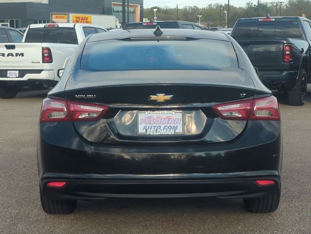 2022 Chevrolet Malibu FWD LT