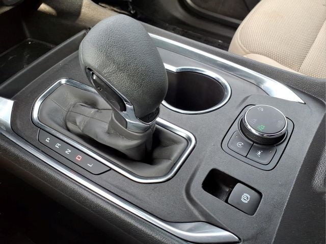 2023 Chevrolet Traverse AWD LS