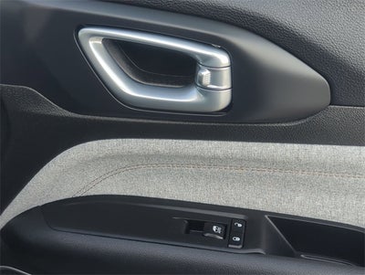 2023 Jeep Compass Latitude Lux FWD