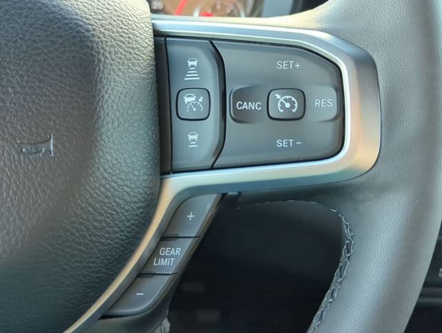 2025 RAM 2500 Big Horn Crew Cab 4x4 6'4' Box