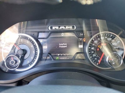 2020 RAM 1500 Big Horn Crew Cab 4x4 5'7" Box