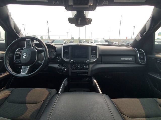 2020 RAM 1500 Big Horn Crew Cab 4x4 5'7" Box