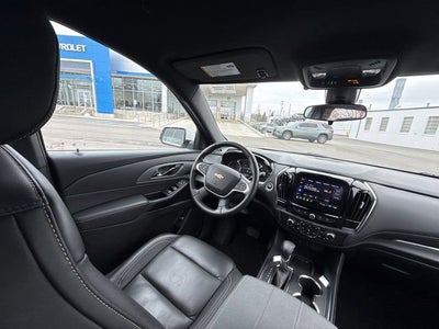 2023 Chevrolet Traverse LT Leather