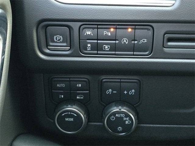 2022 Chevrolet Suburban RST