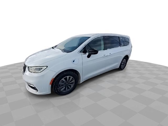2024 Chrysler Pacifica Hybrid Select