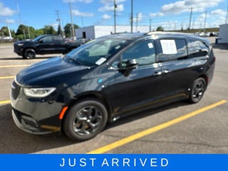 2021 Chrysler Pacifica Hybrid Limited
