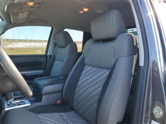 2018 Toyota Tundra SR5 5.7L V8