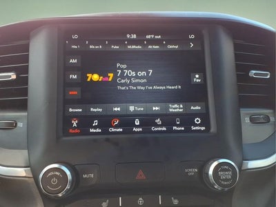 2021 RAM 1500 Big Horn Crew Cab 4x4 5'7" Box