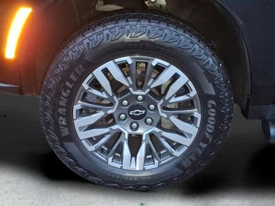 2025 Chevrolet Suburban Z71