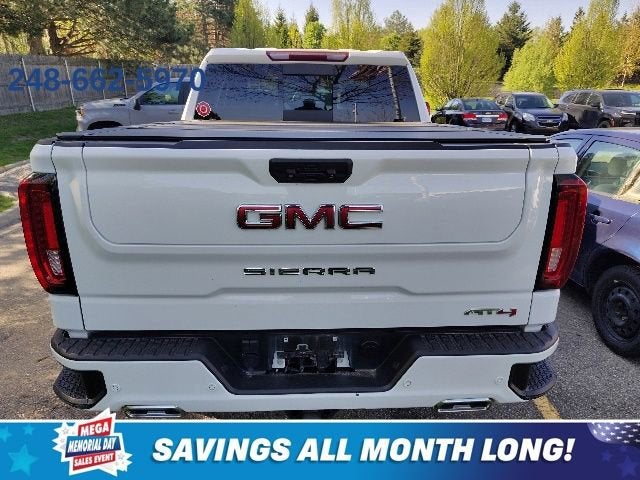2023 GMC Sierra 1500 AT4