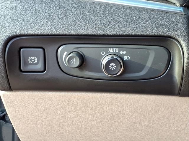 2019 Buick Enclave Essence