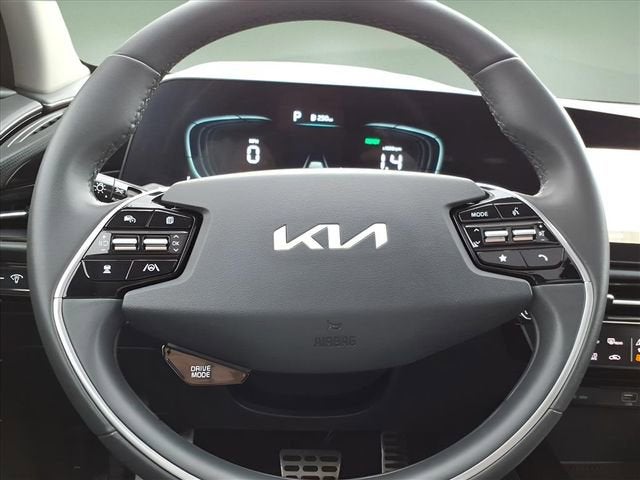 2024 Kia Niro EX Touring