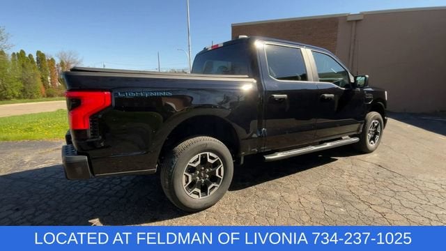 2023 Ford F-150 Lightning Pro