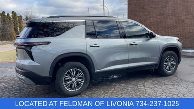 2024 Chevrolet Traverse LT