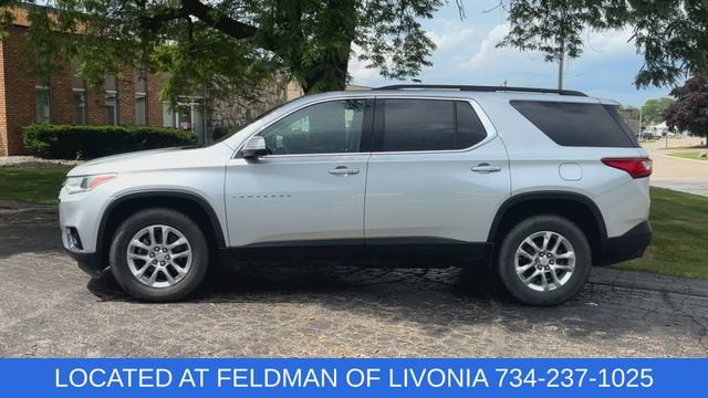 2021 Chevrolet Traverse LT Cloth