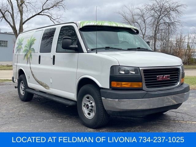 2015 GMC Savana Cargo 2500 2500 Regular Wheelbase Rear-Wheel Drive
