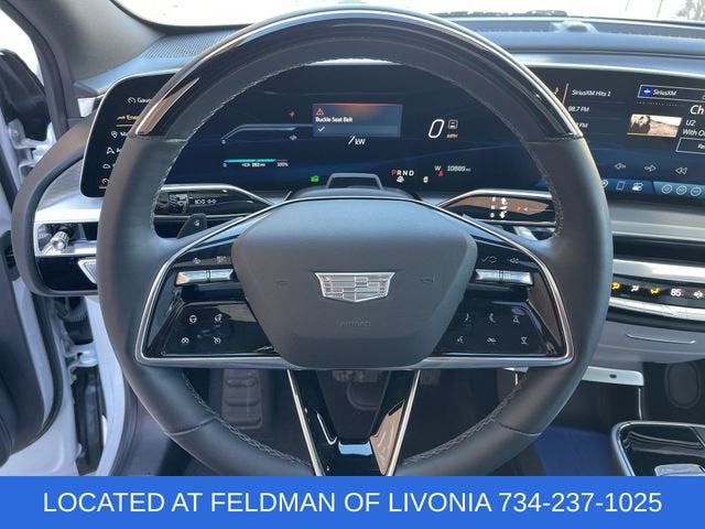 2024 Cadillac LYRIQ Luxury 2