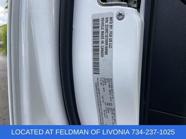 2024 Chrysler Pacifica Hybrid S Appearance Pkg