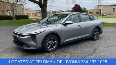 2025 Kia K4 LXS