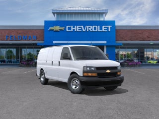 2025 Chevrolet Express Cargo WT