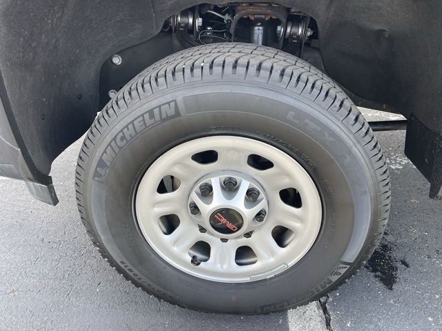 2024 GMC Sierra 2500HD Pro