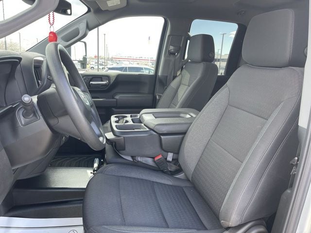 2024 GMC Sierra 2500HD Pro