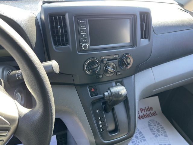 2021 Nissan NV200 SV