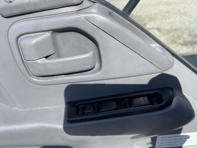 2006 Chevrolet CAB AND CHASSIS