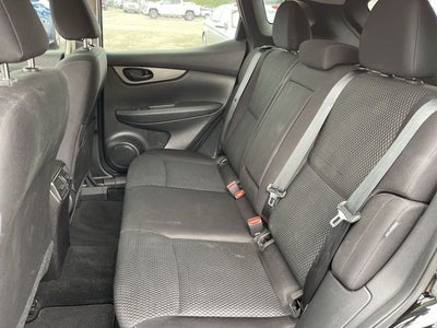 2022 Nissan Rogue Sport S
