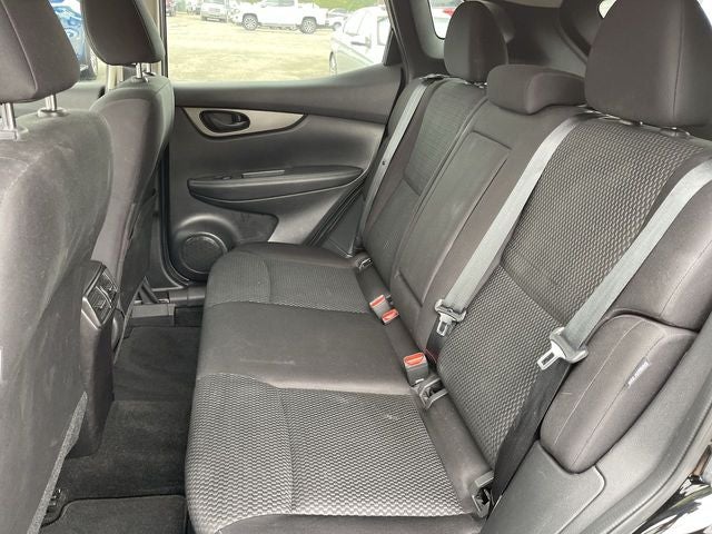 2022 Nissan Rogue Sport S