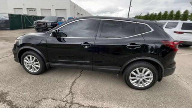 2022 Nissan Rogue Sport S