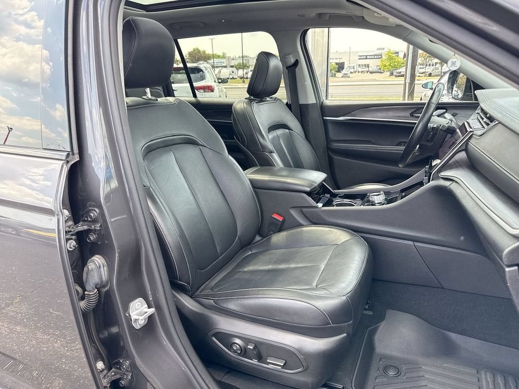 2022 Jeep Grand Cherokee L Limited 4x4
