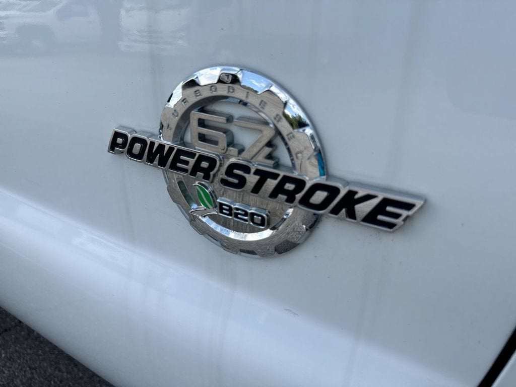 2014 Ford Super Duty F-550 DRW XL