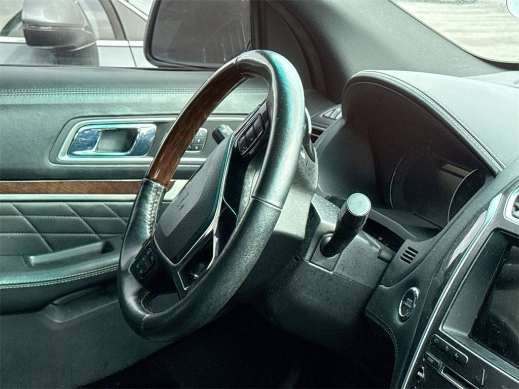 2017 Ford Explorer Platinum