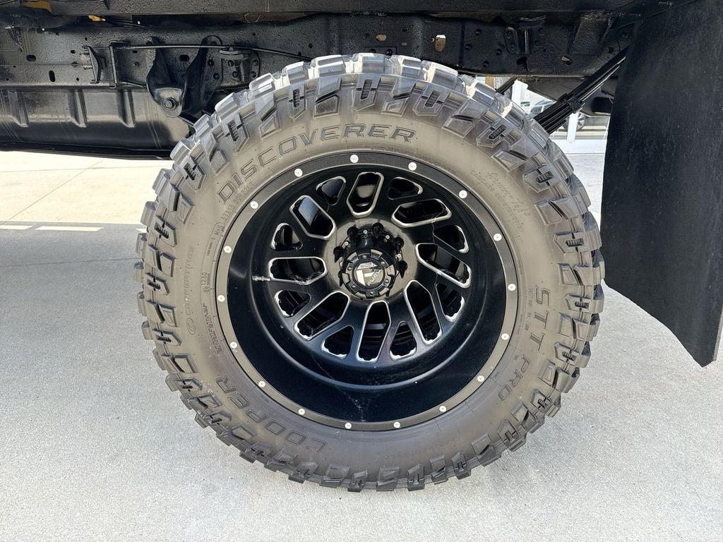 2004 Ford Super Duty F-350 SRW XL