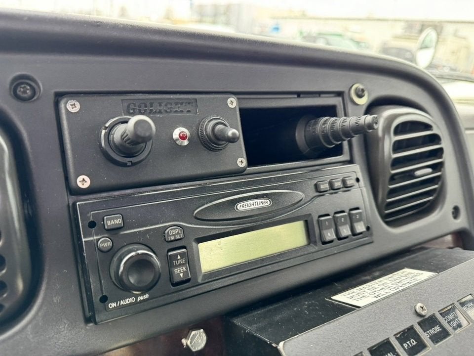 2007 FRT M2106S NA