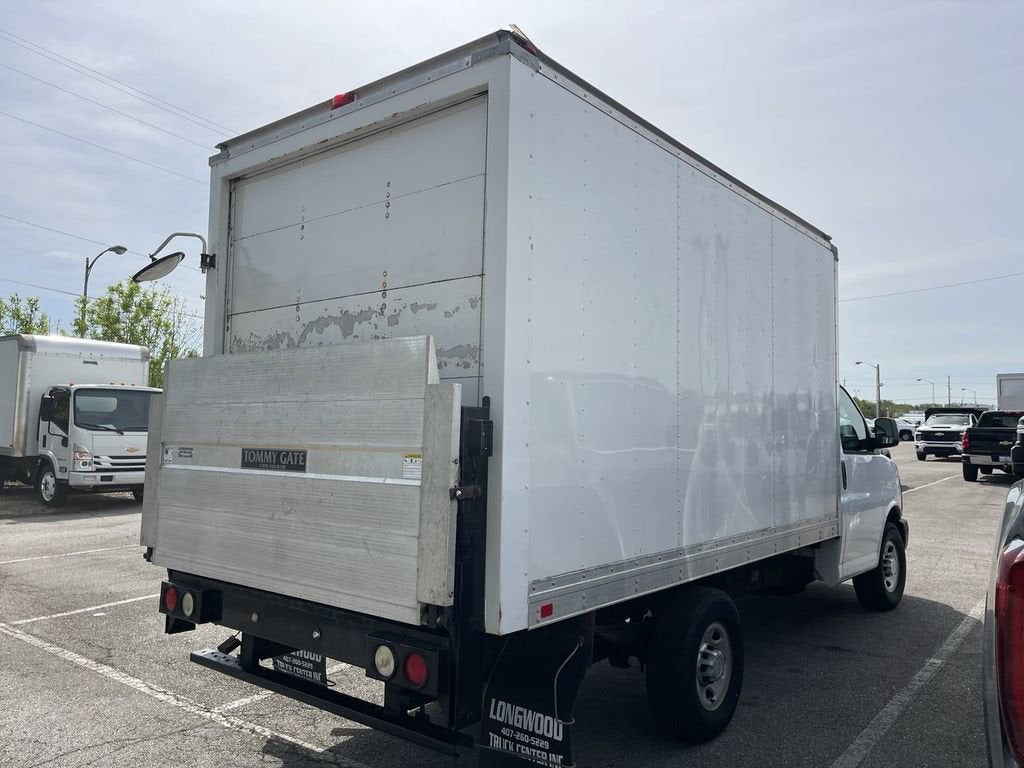 2014 Chevrolet Express Cutaway 3500 Work Van
