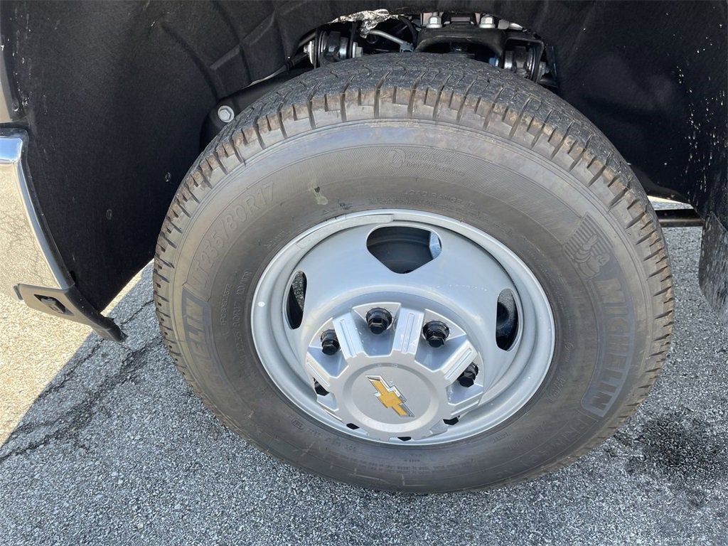 2025 Chevrolet Silverado 3500 HD Chassis Cab Work Truck