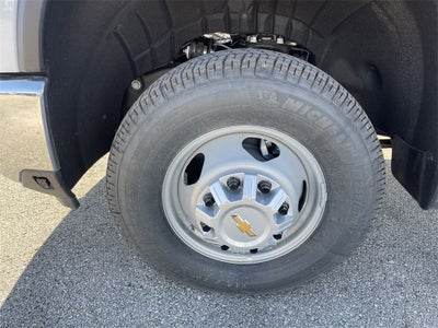 2025 Chevrolet Silverado 3500 HD Chassis Cab Work Truck